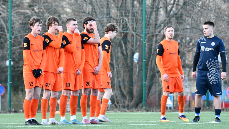 Легион сражался, но Феникс был сильнее